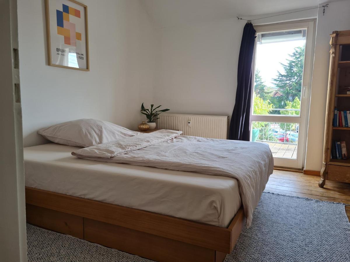 Geschmackvolle Wohnung Im Herzen Von Зинциг Екстериор снимка