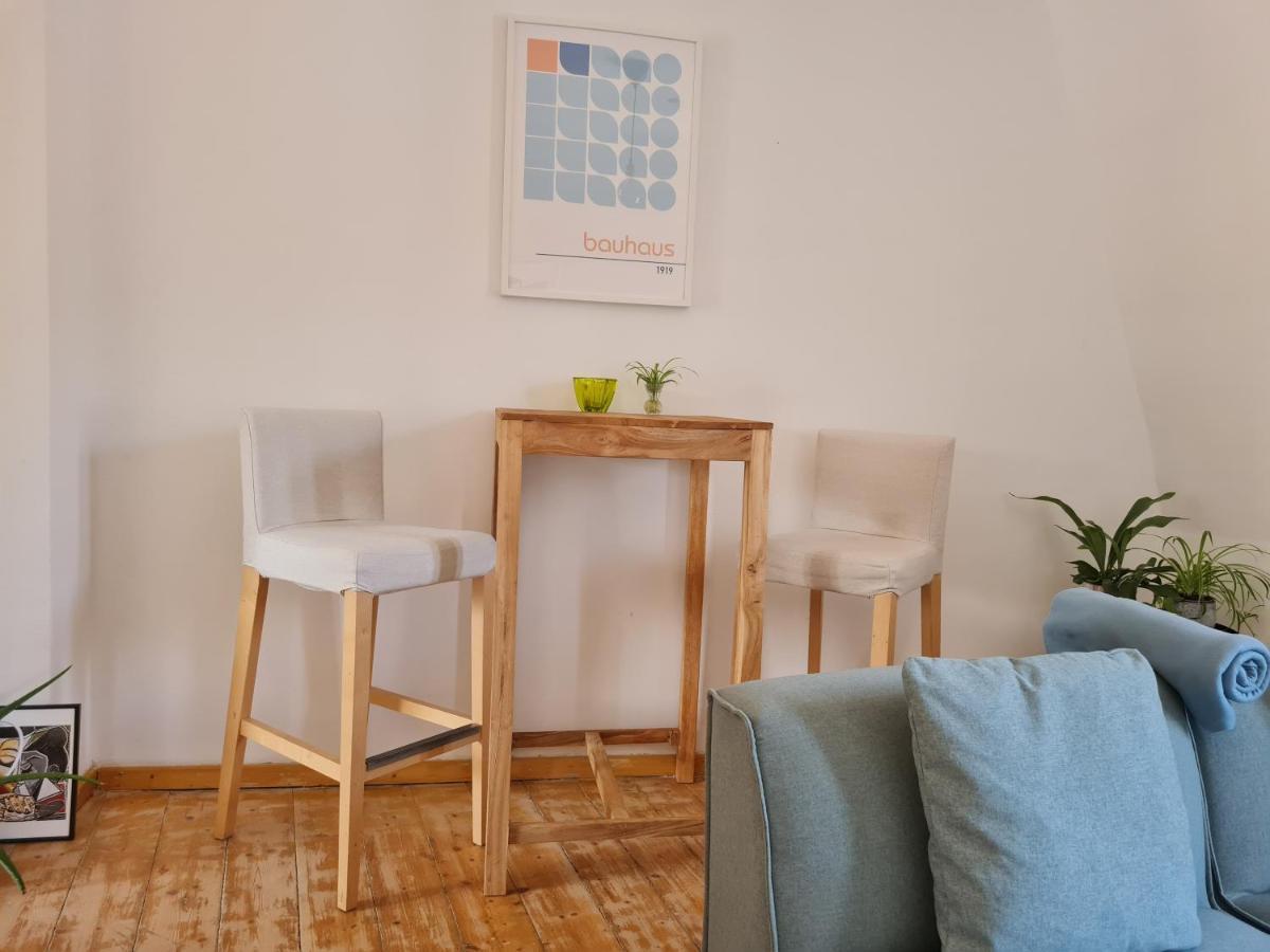 Geschmackvolle Wohnung Im Herzen Von Зинциг Екстериор снимка